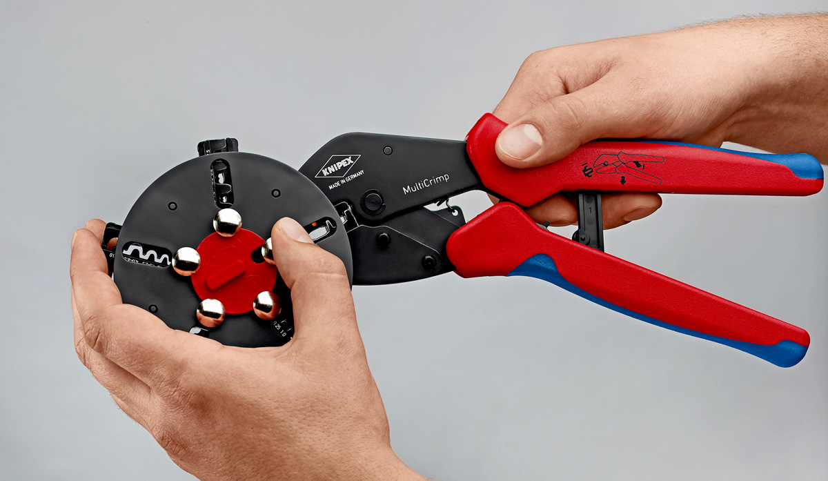 973301-Crimping-Pliers-with-changer-magazine-Knipex