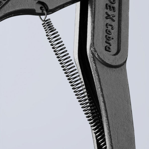 Automatic Closing Spring Mechanism