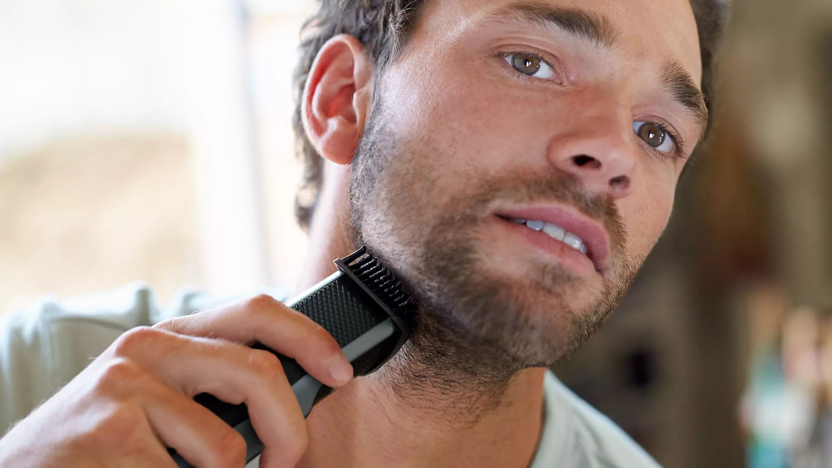 PHILIPS BT3222 Fast and precise beard trimmer