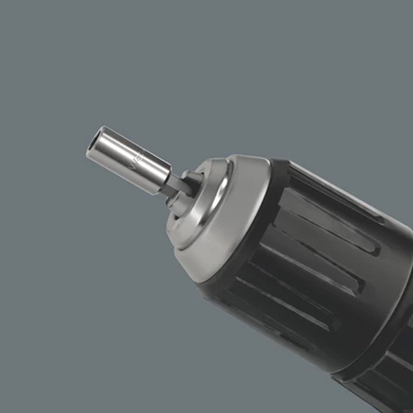 The 899/4/1 bit holder