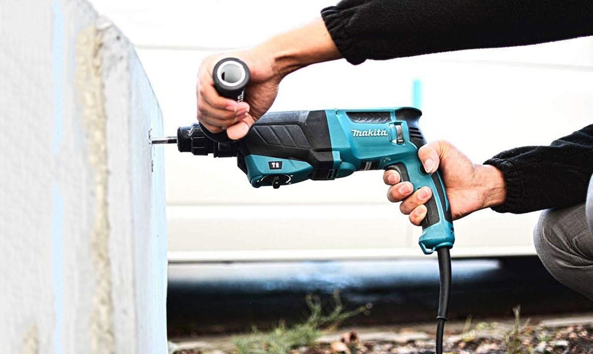 Makita HR2630 Rotary Hammer