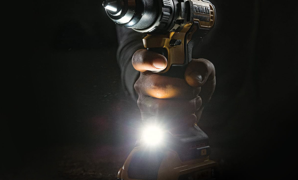 DEWALT DCD796D2-GB 18V XR Brushless Hammer Drill Driver