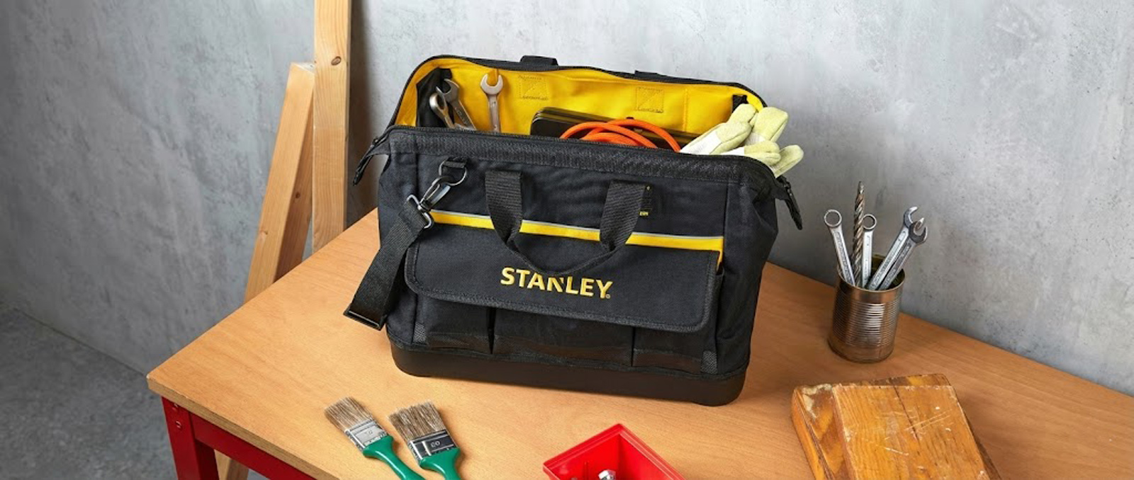 Stanley 1-96-183 Open Mouth Tool Bag
